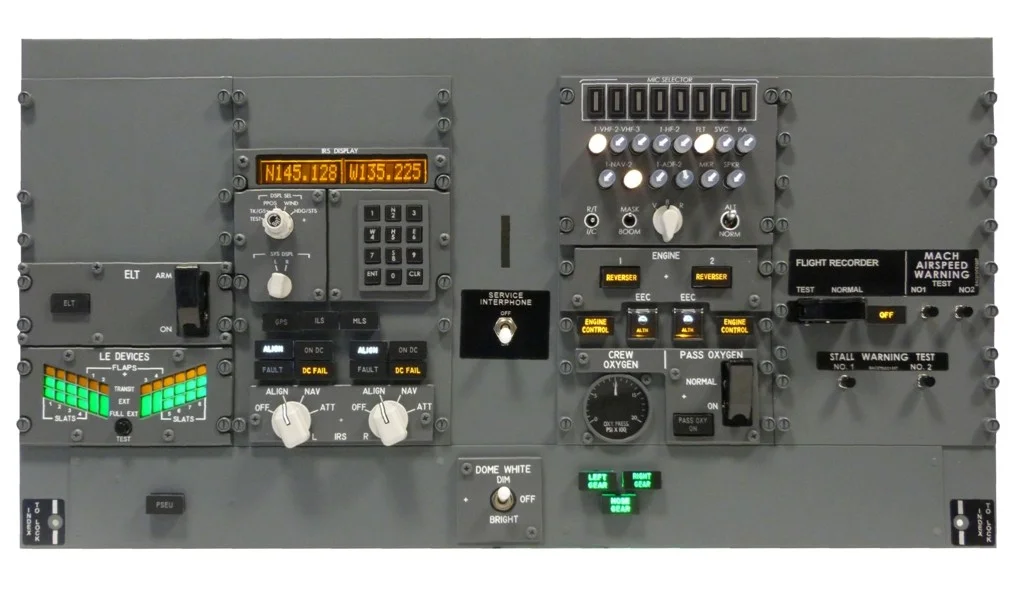 B737NG AFTER OVERHEAD